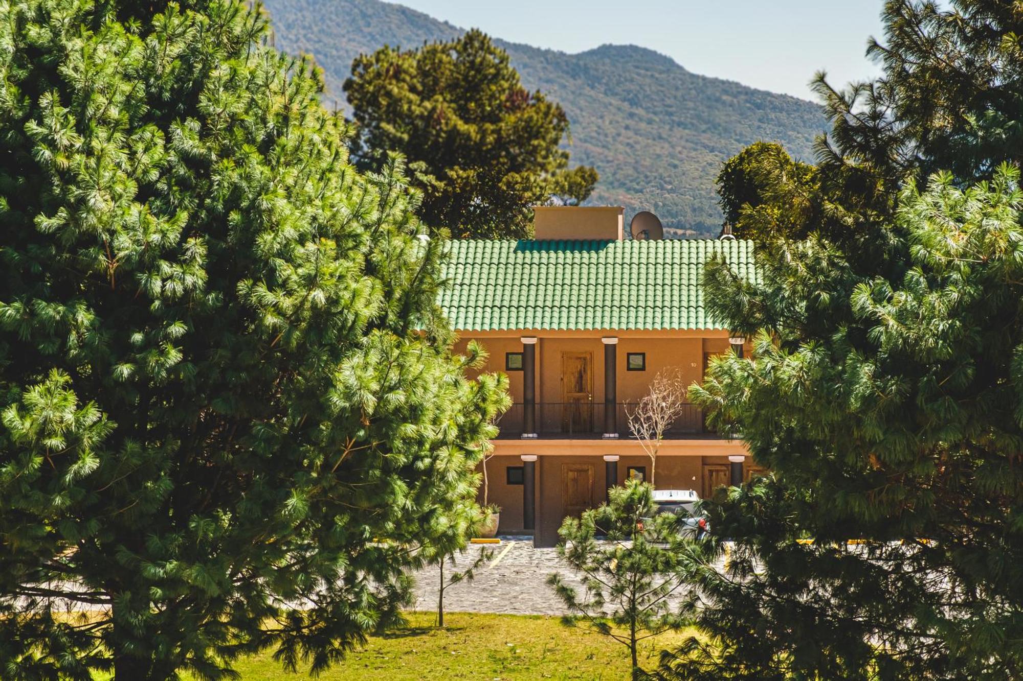 Zirahuen Forest And Resort Buitenkant foto